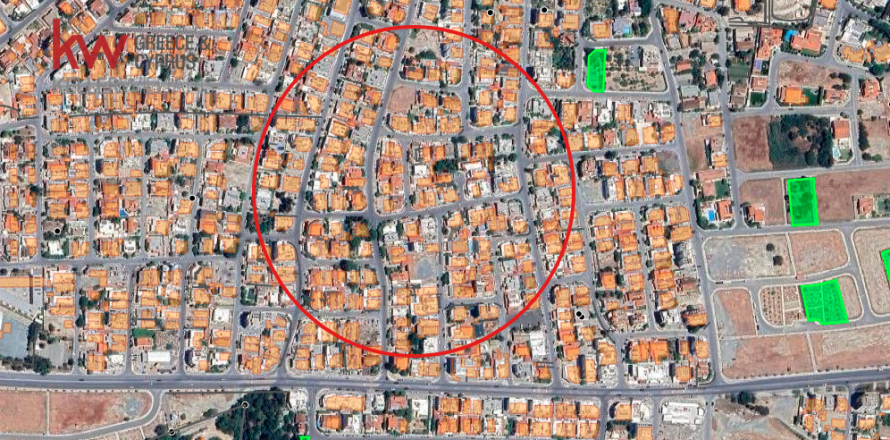 549m2 Land in Larnaca, Larnaka,  No. 40597