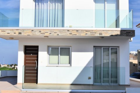 2 bedrooms Maisonette in Protaras, Ammochostos, No. 40596 2