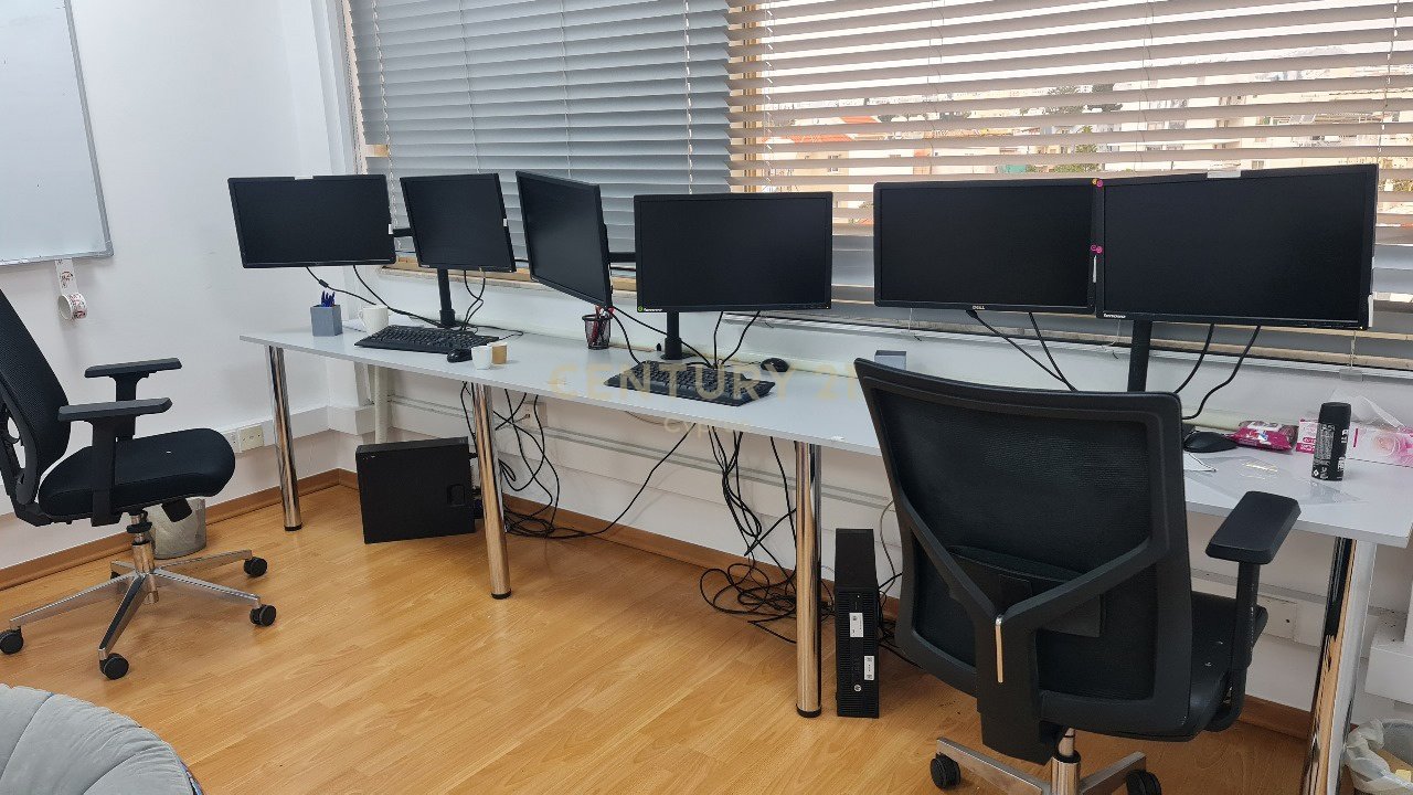 230m2 Office in Limassol, Cyprus No. 54178