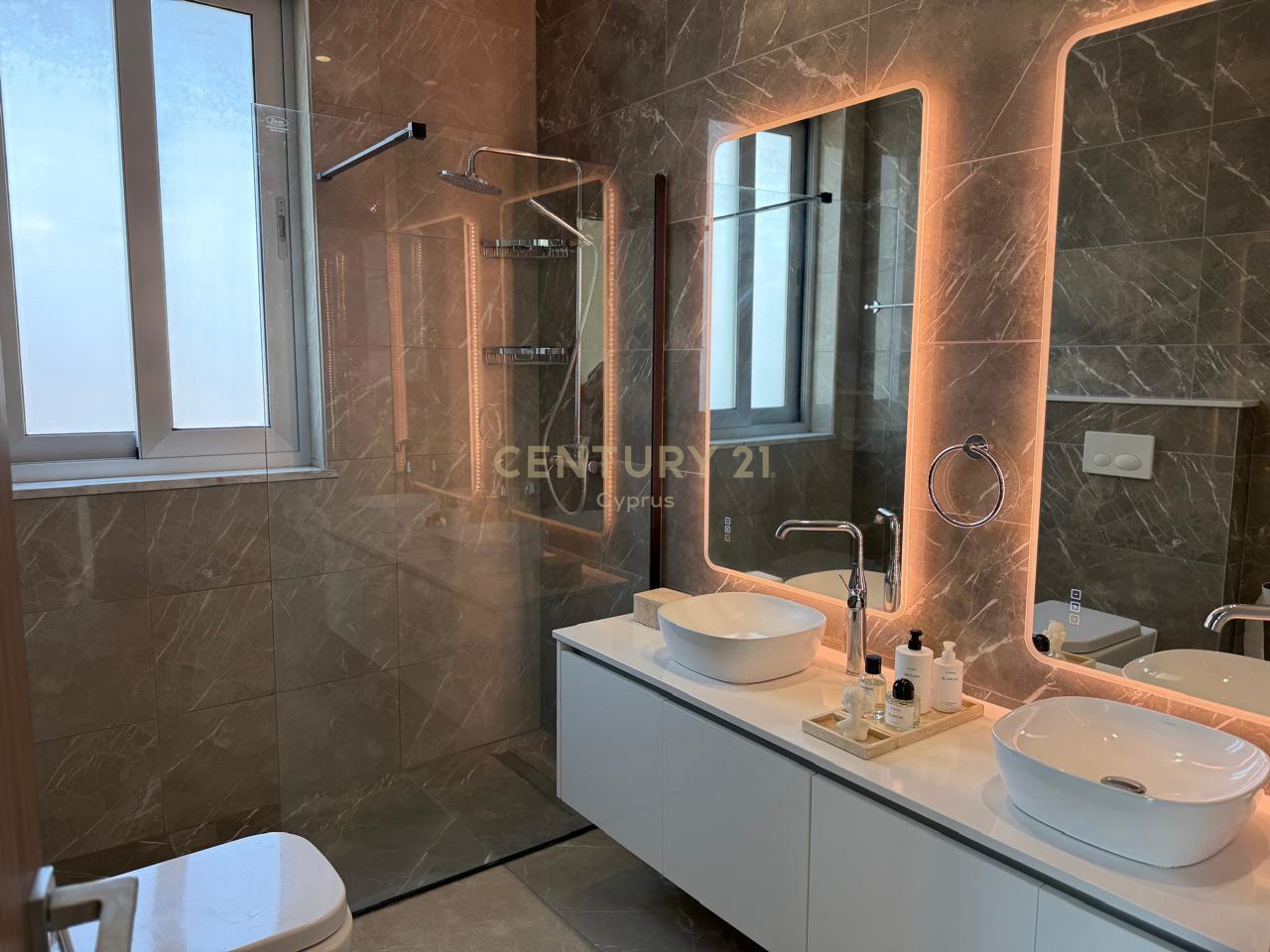 3 bedrooms Penthouse in Agios Athanasios, Limassol, Cyprus No. 54175