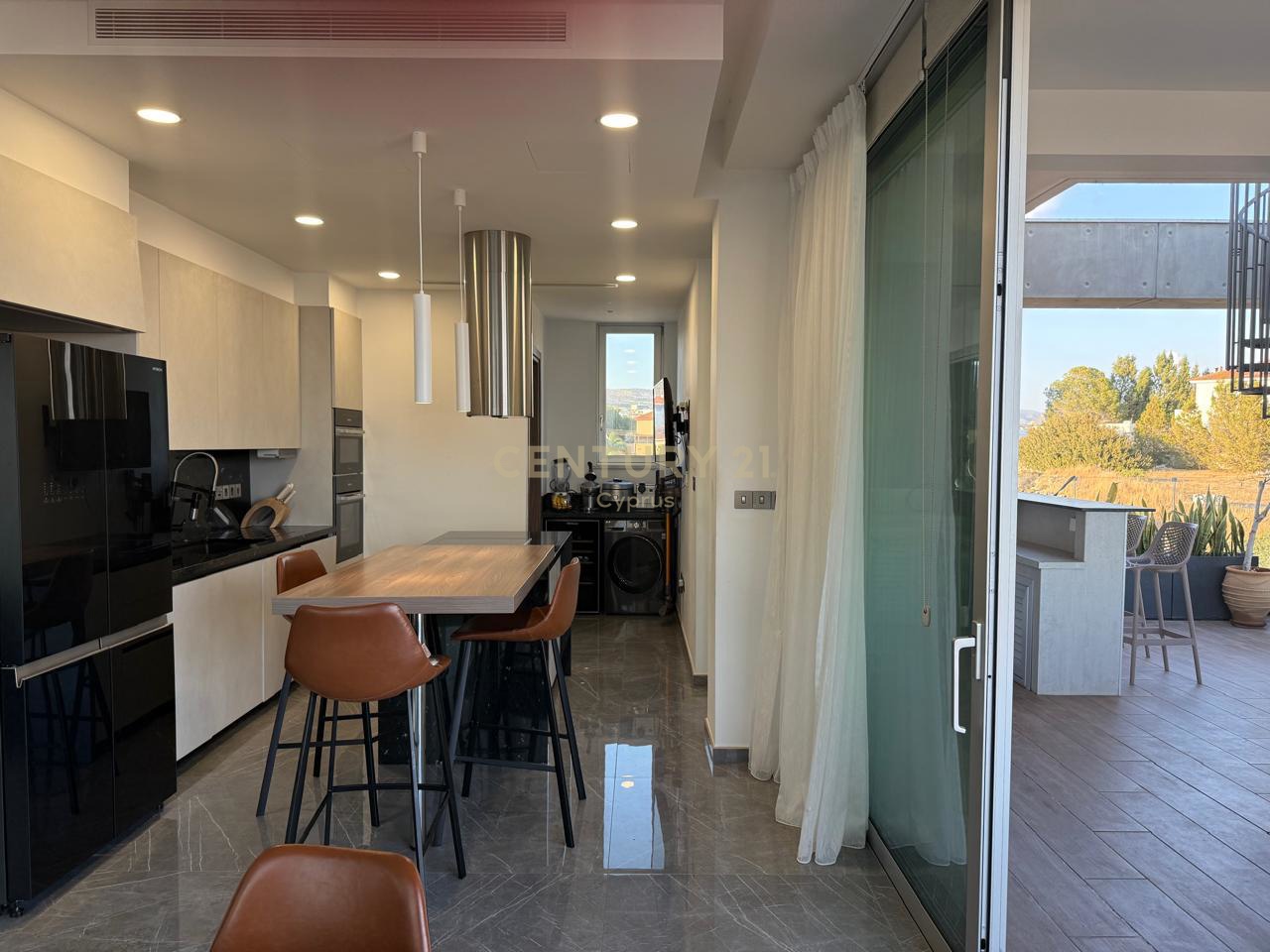 3 bedrooms Penthouse in Agios Athanasios, Limassol, Cyprus No. 54175