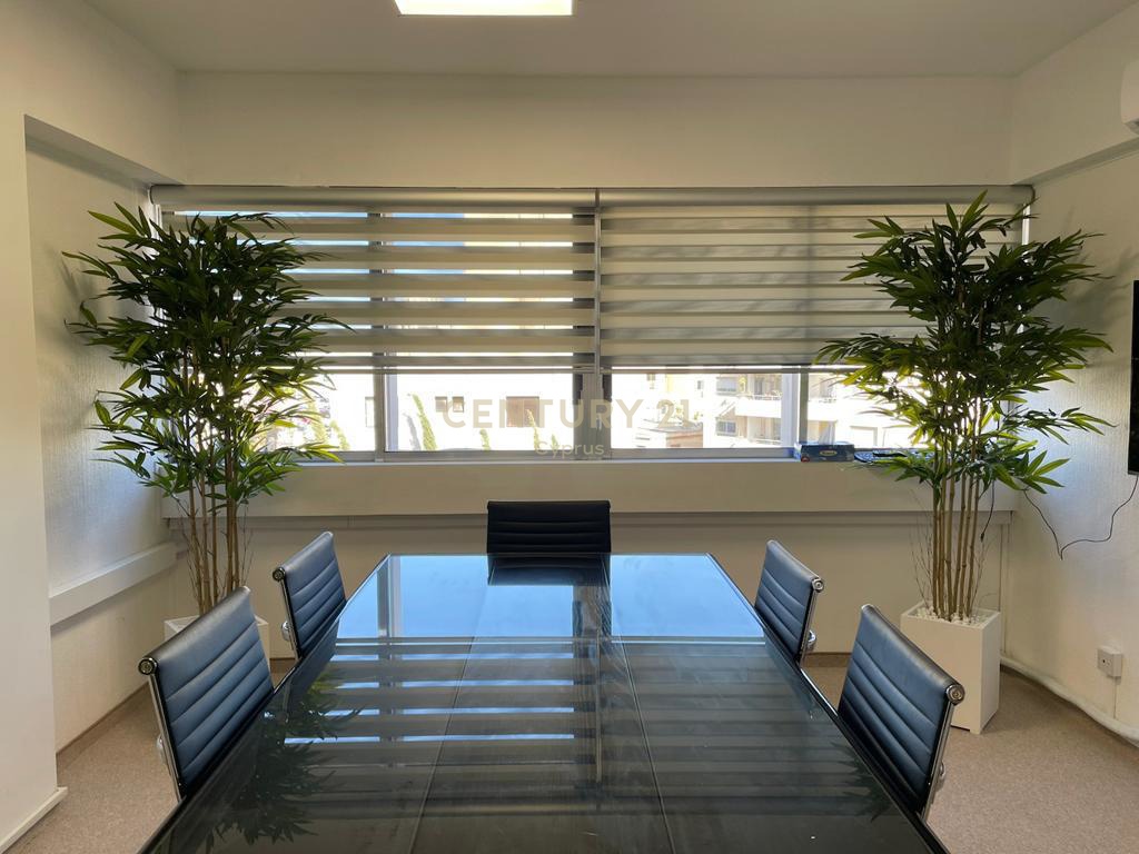 200m2 Office in Limassol, Cyprus No. 54177