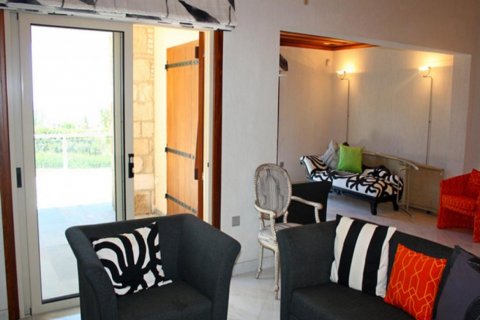 Studio Villa in Paphos, No. 37988 12