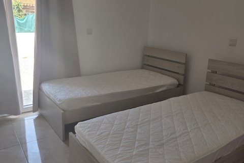 2 bedrooms Apartment in Oroklini, Larnaka,  No. 39582 8