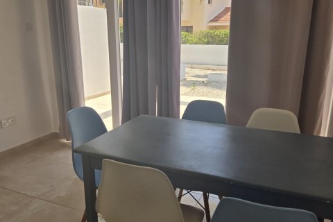 2 bedrooms Apartment in Oroklini, Larnaka,  No. 39582 10