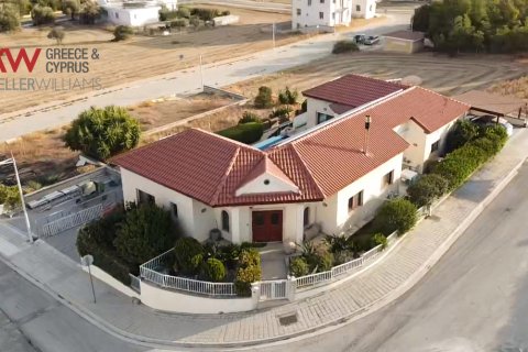 2 bedrooms Townhouse in Dali, Nicosia,  No. 39583 2