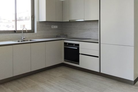 2 bedrooms Apartment in Strovolos, Nicosia,  No. 50662 3