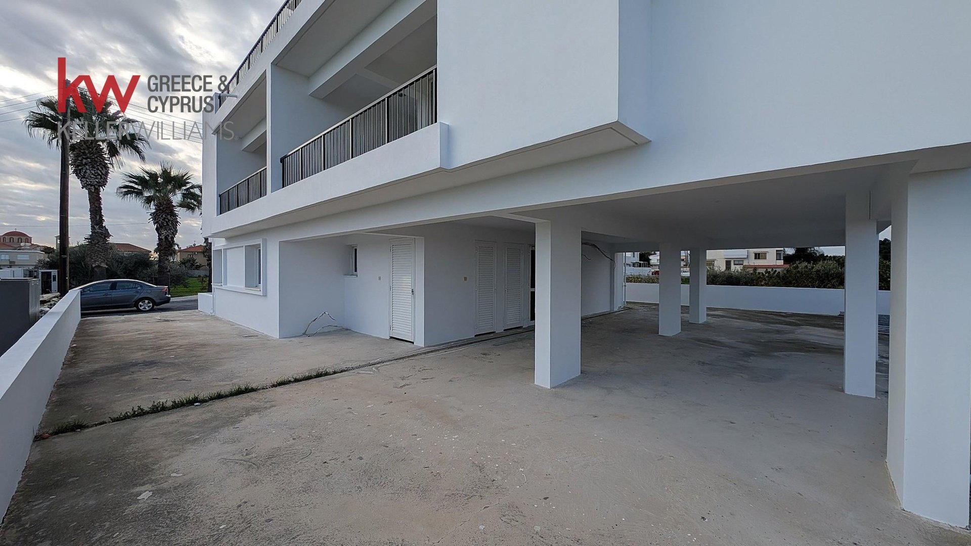 307m2 Propriété commerciale à Kiti, Larnaka, Chypre No. 50664
