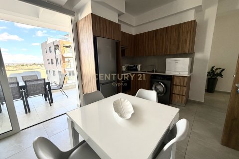 2 dormitorios Apartamento en Larnaca, Larnaka,  No. 57199 3