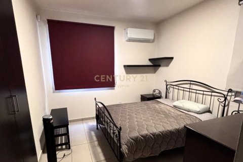 2 bedrooms Apartment in Larnaca, Larnaka,  No. 57197 6