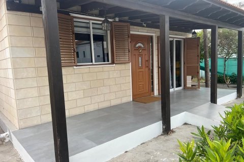 2 bedrooms Villa in Larnaca, Larnaka, No. 47149 2