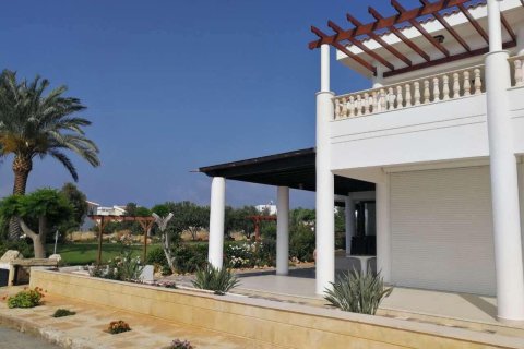 5 bedrooms Villa in Coral Bay, Pegeia, Paphos,  No. 47150 13