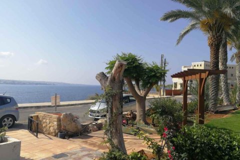 5 bedrooms Villa in Coral Bay, Pegeia, Paphos,  No. 47150 7