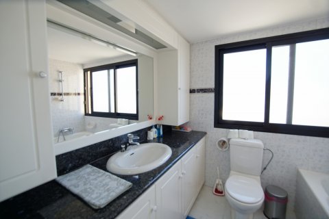 5 bedrooms Villa in Coral Bay, Pegeia, Paphos,  No. 47150 19