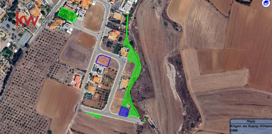 561m2 Land in Lakatamia, Nicosia, No. 39596