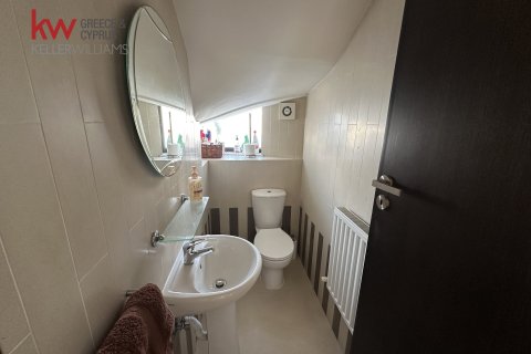 3 bedrooms Townhouse in Livadia, Nicosia,  No. 39597 5