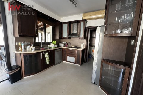 3 bedrooms Townhouse in Livadia, Nicosia,  No. 39597 8