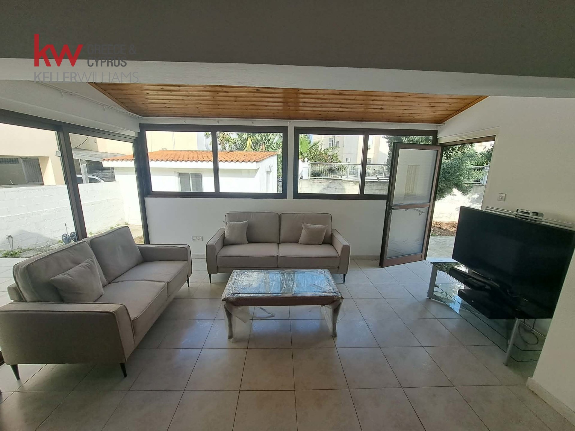 4 dormitorios Adosado en Larnaca, Larnaka, Chipre No. 51263
