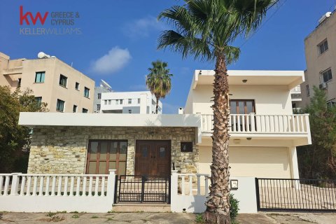 Таунхаус с 4 спальнями в Ларнака,  № 51263