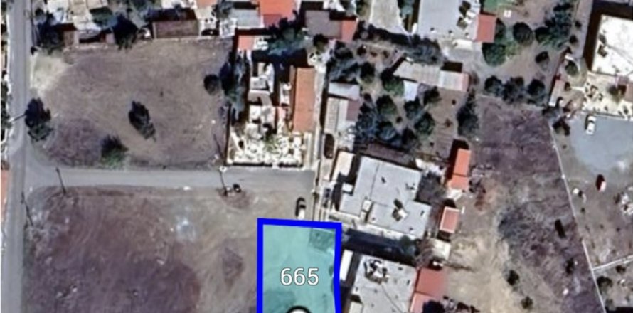725m2 Terrain à Nicosia,  No. 56827