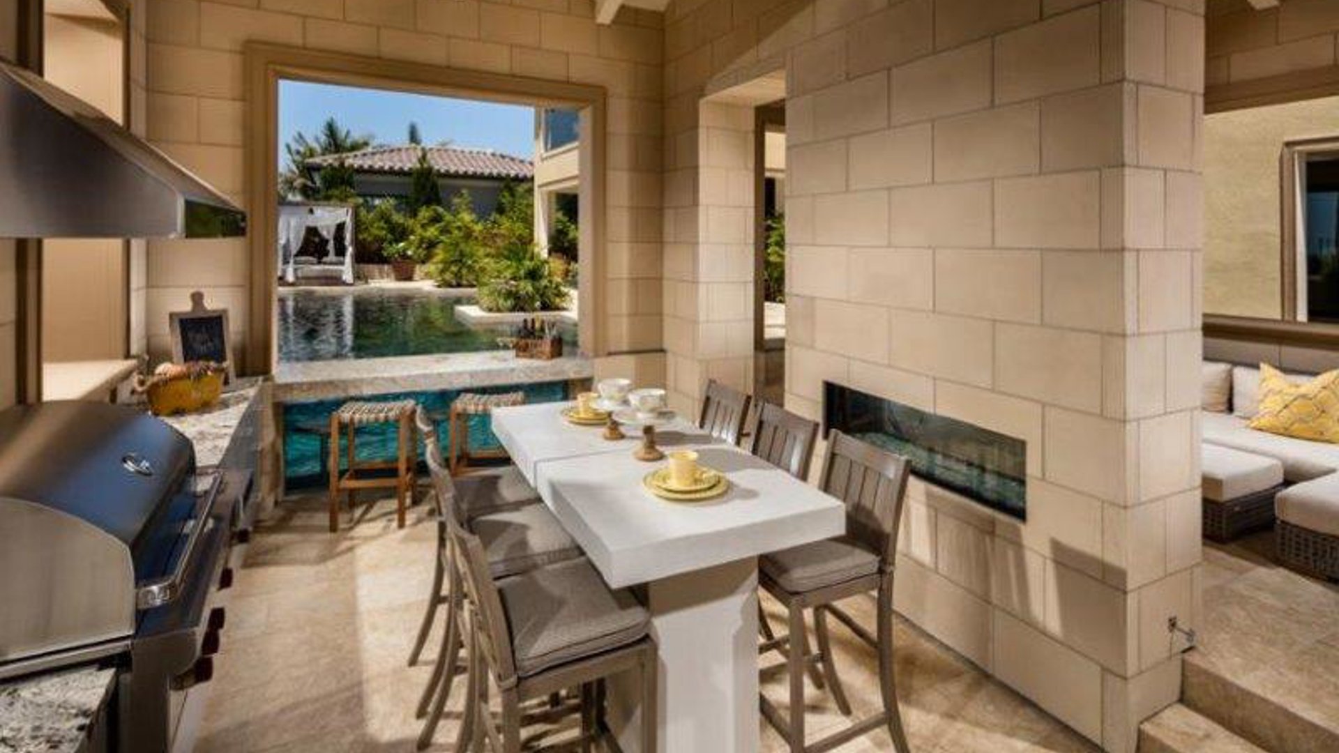4 chambres Villa à Chloraka, Paphos, Chypre No. 26059