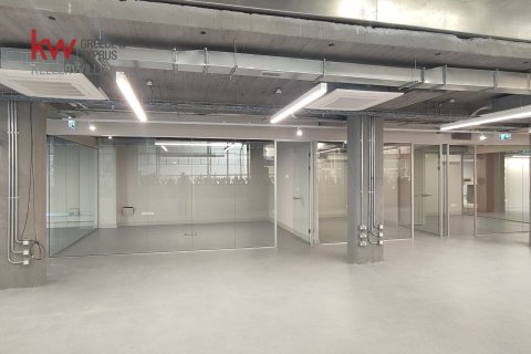 650m2 Office in Larnaca, Larnaka,  No. 39877 16