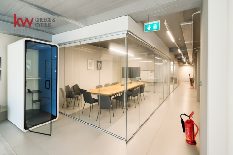 650m2 Office in Larnaca, Larnaka,  No. 39877 2