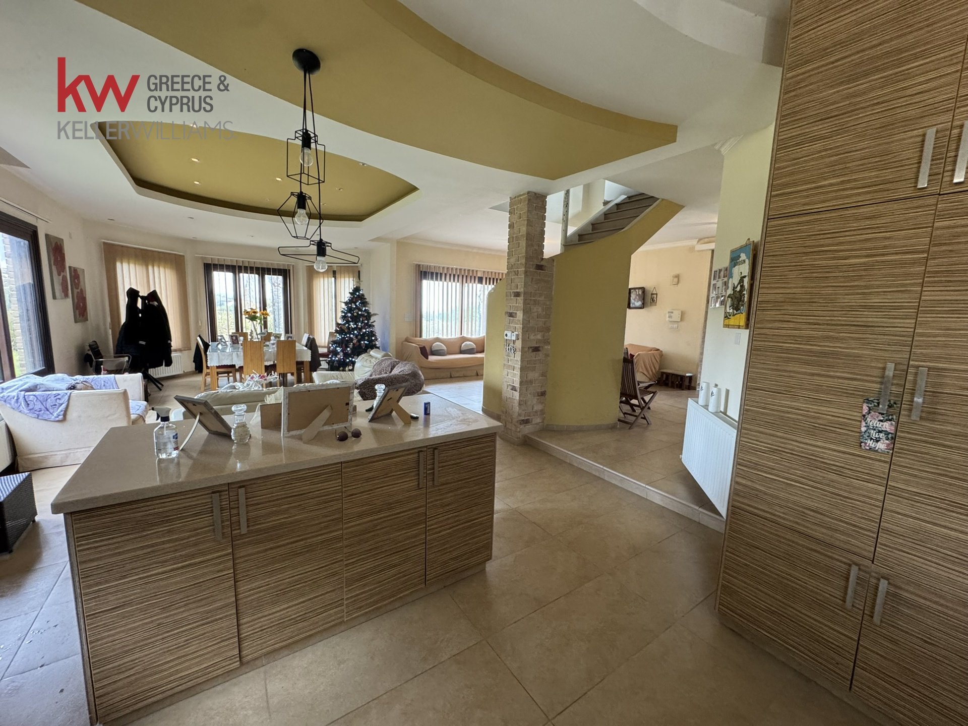 4 bedrooms Villa in Anglisides, Larnaka, Cyprus No. 39872