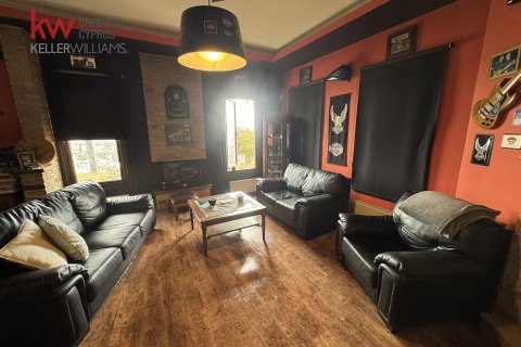 4 bedrooms Villa in Anglisides, Larnaka,  No. 39872 13