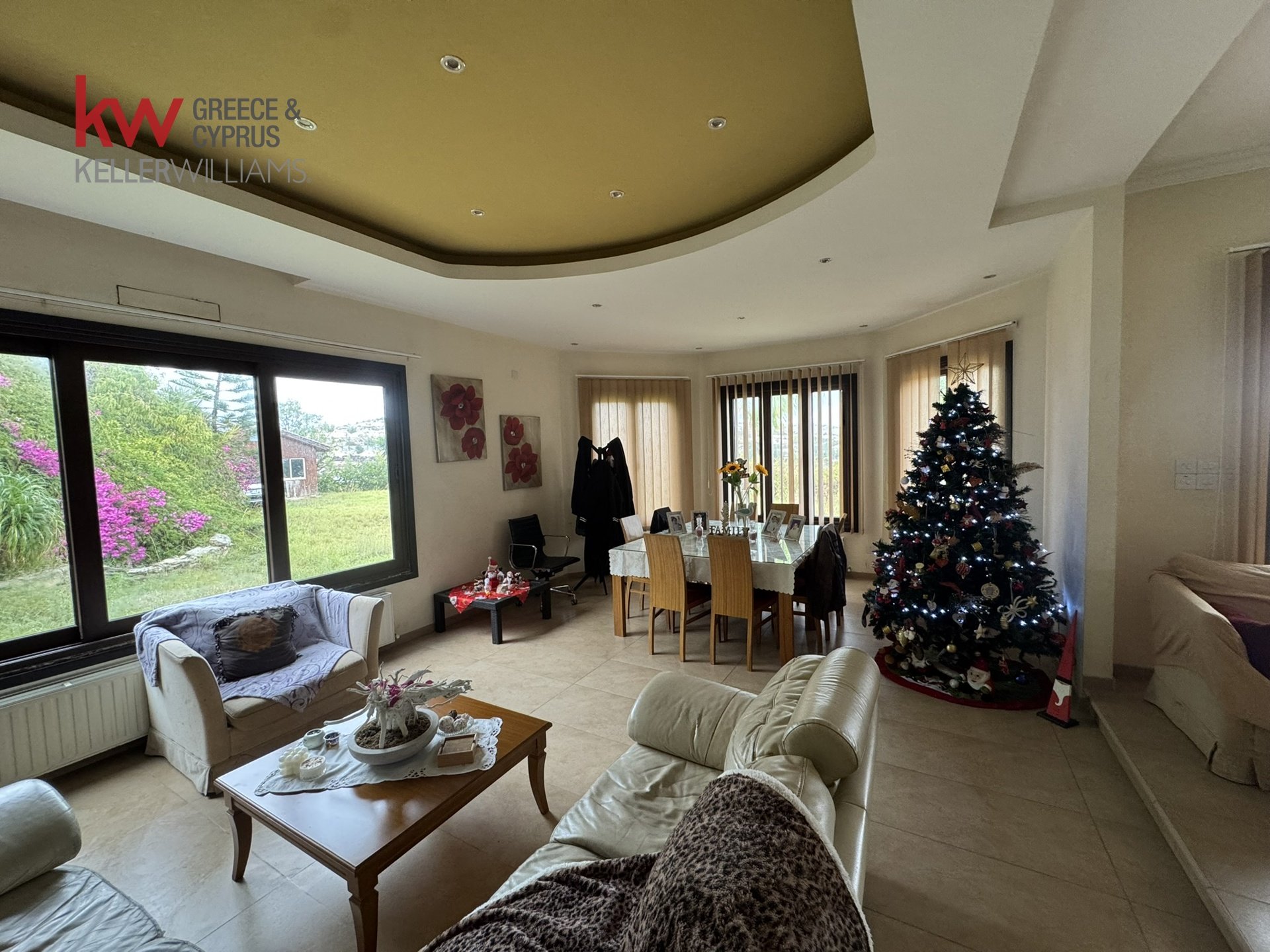 4 bedrooms Villa in Anglisides, Larnaka, Cyprus No. 39872