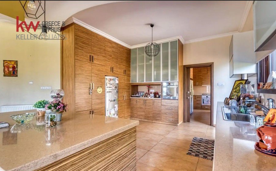 4 bedrooms Villa in Anglisides, Larnaka, Cyprus No. 39872