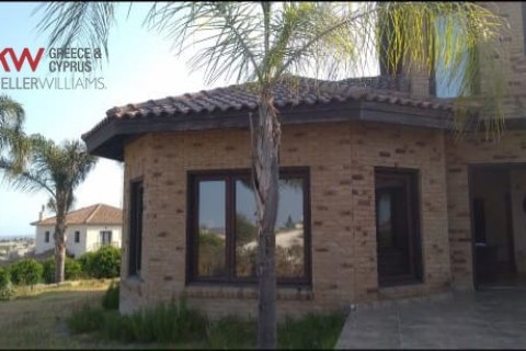 4 bedrooms Villa in Anglisides, Larnaka,  No. 39872 5