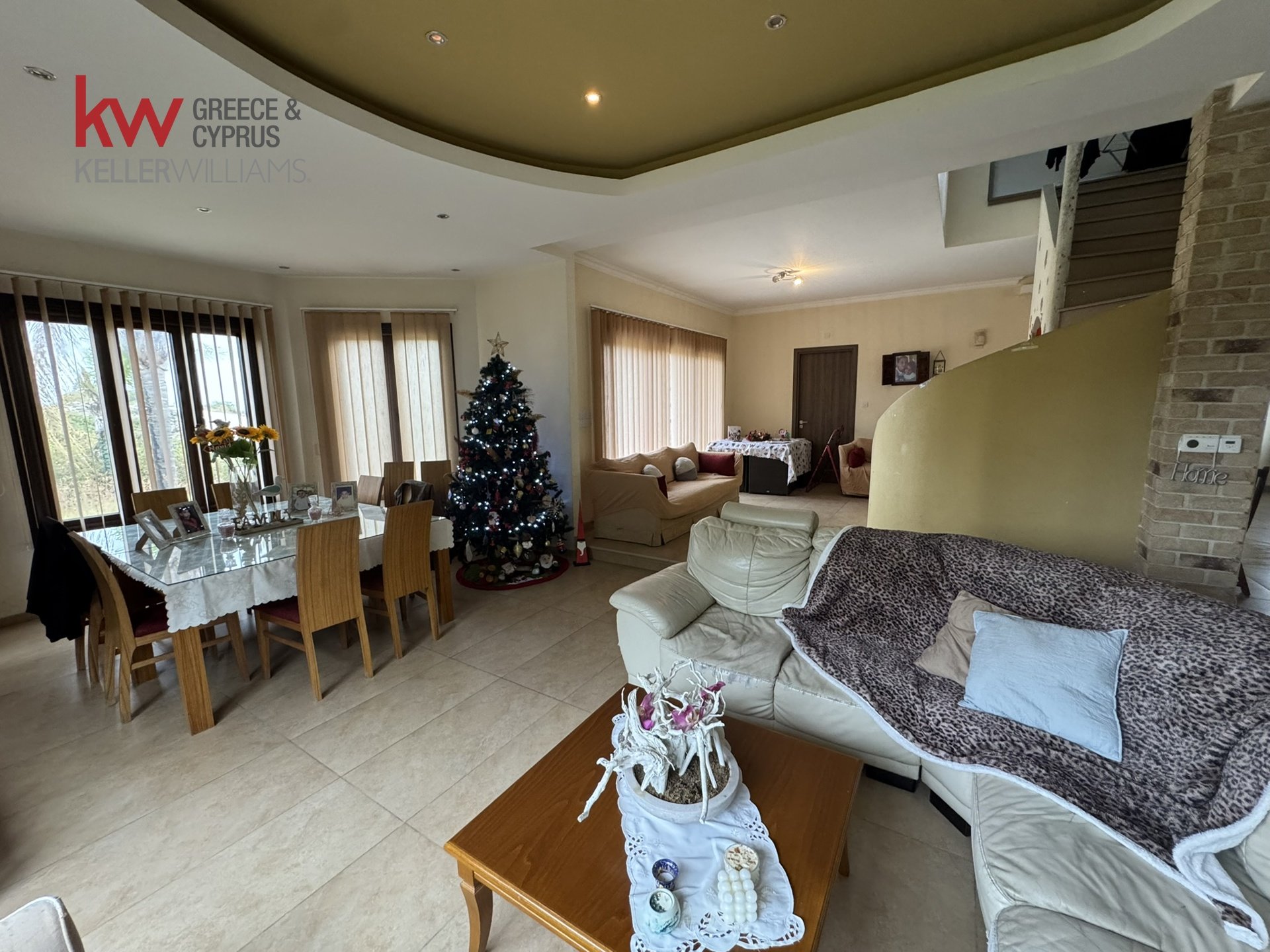 4 bedrooms Villa in Anglisides, Larnaka, Cyprus No. 39872