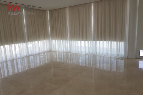 4 bedrooms Villa in Pervolia, Larnaka,  No. 39873 9