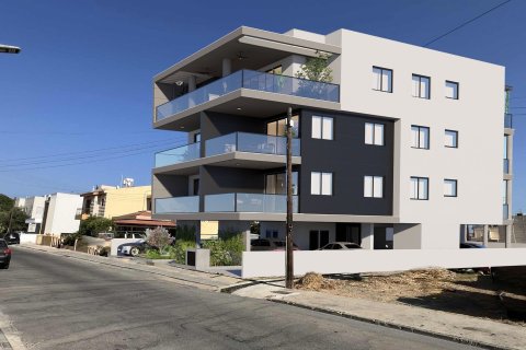 2 bedrooms Apartment in Zakaki, Limassol,  No. 41613 8