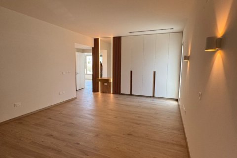 6 dormitorios Adosado en Aglandjia, Nicosia, No. 52157 11