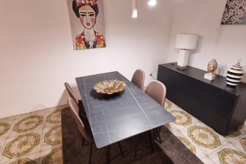 2 bedrooms Apartment in Larnaca, Larnaka,  No. 52153 2
