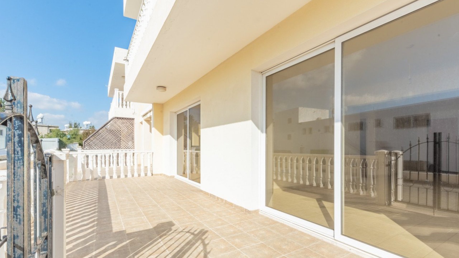 Квартира 80м2 в Айя Напа, Аммохостос, Кипр № 28339