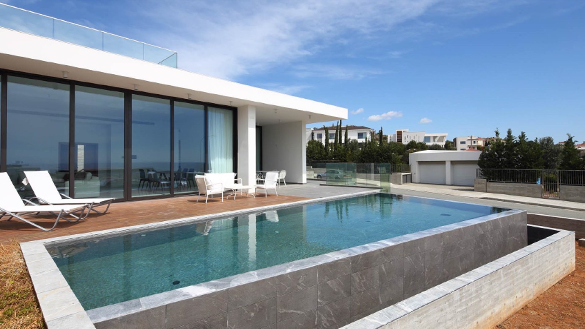 4 bedrooms Villa in Germasogeia, Limassol, Cyprus No. 28654