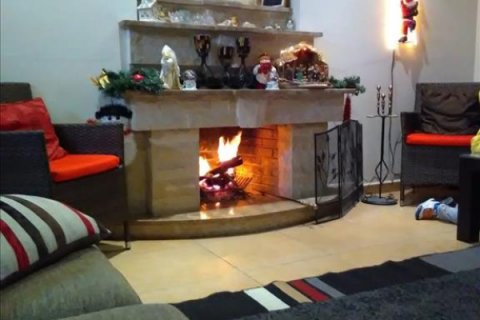 3 bedrooms Villa in Nicosia, No. 38333 3