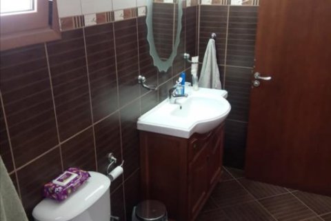 3 bedrooms Villa in Nicosia, No. 38333 7