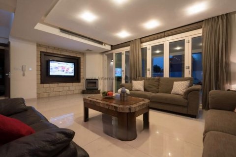6 bedrooms Villa in Paphos,  No. 37891 26