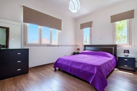 6 bedrooms Villa in Paphos,  No. 37891 17