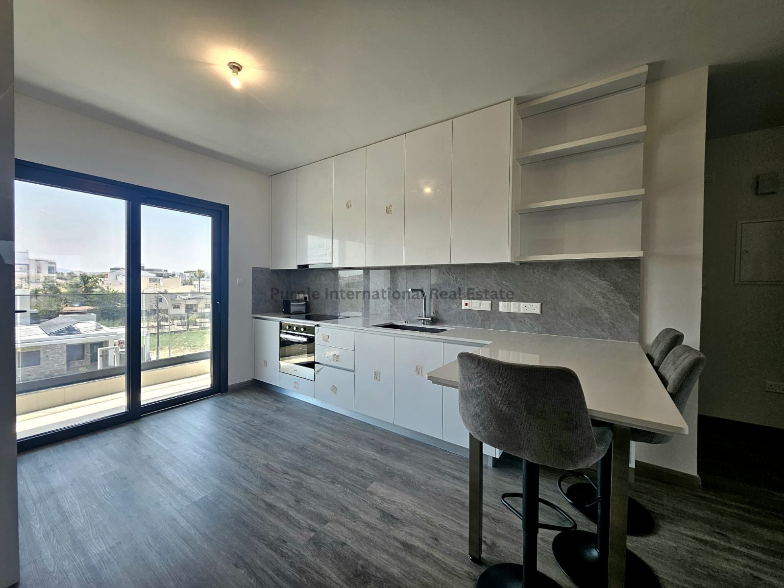 2 dormitorios Apartamento en Larnaca, Larnaka, Chipre No. 56482