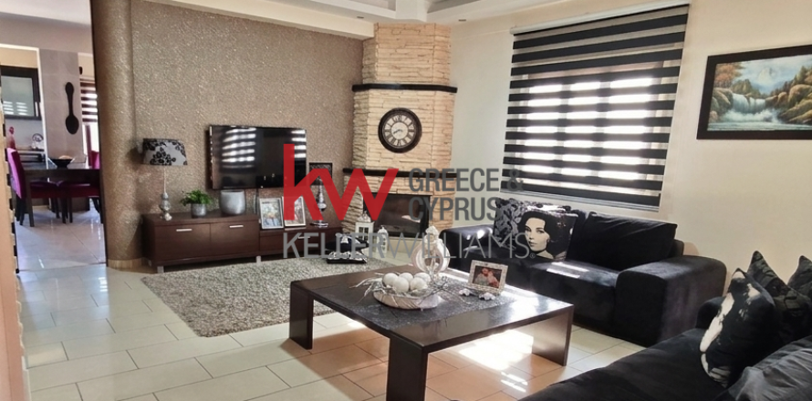 3 bedrooms Townhouse in Dali, Nicosia,  No. 51812