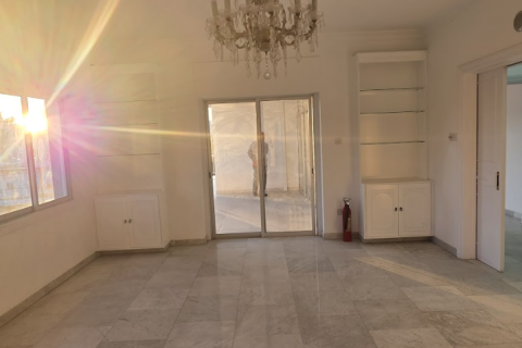 9 rooms Office in Nicosia,  No. 51809 8