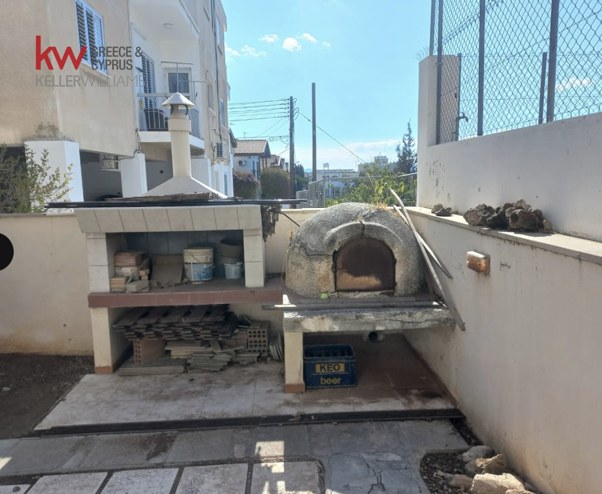 452m2 Commercial property in Aglandjia, Nicosia, Cyprus No. 51814