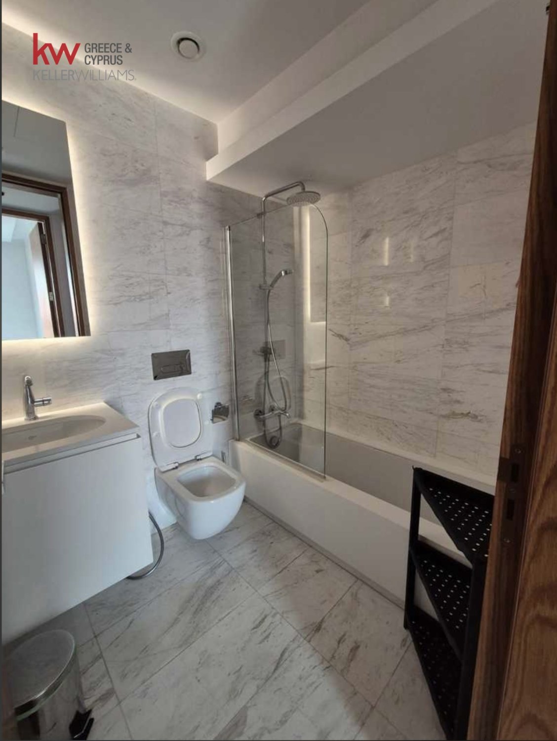 2 bedrooms Apartment in Larnaca, Larnaka, Cyprus No. 51811