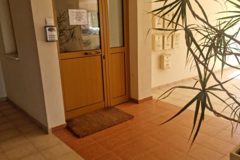 4 bedrooms Apartment in Livadia, Nicosia,  No. 51815