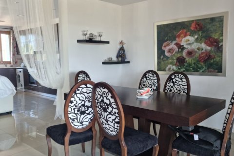 Квартира с 4 спальнями в Ливадия, Никосия,  № 51815 19